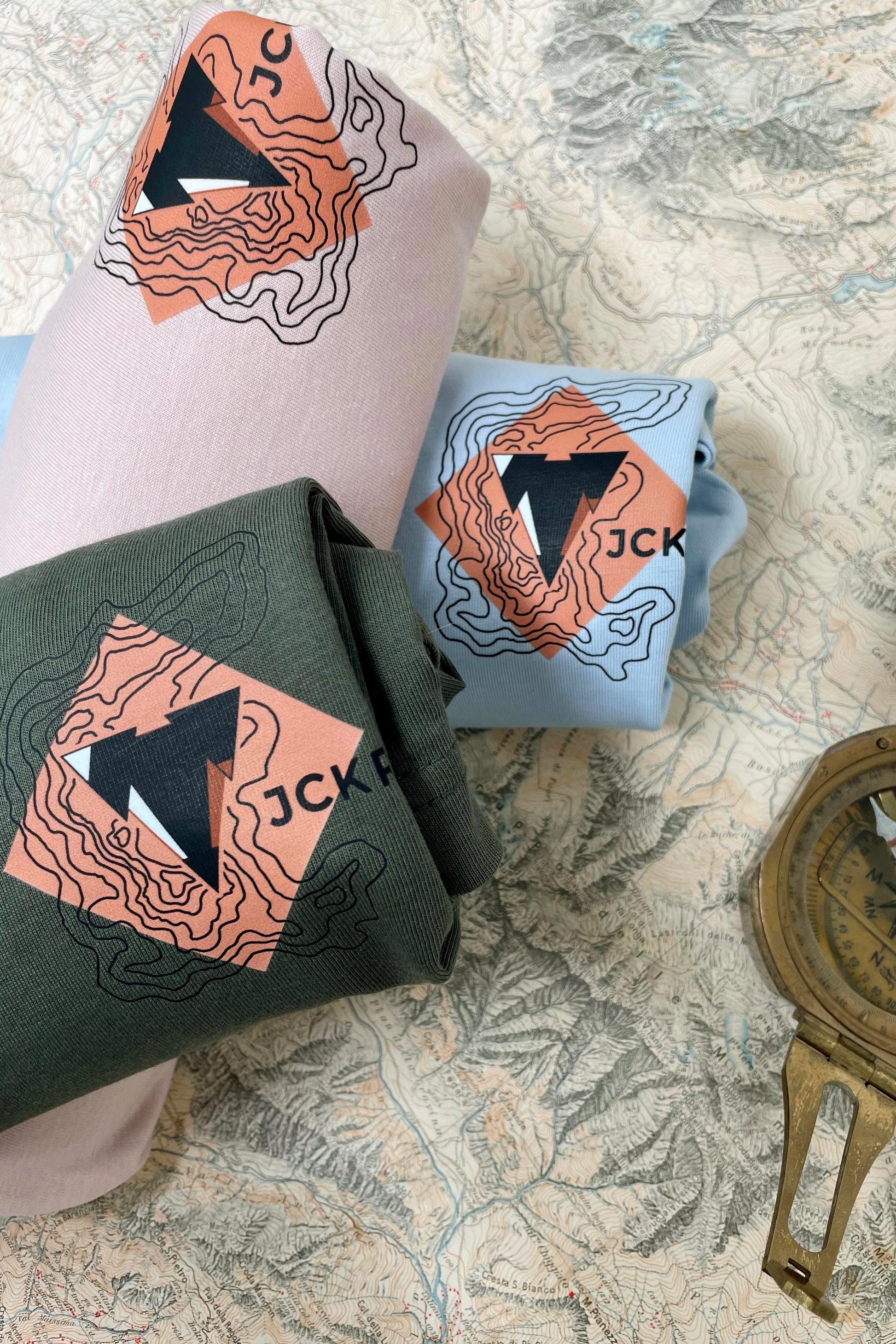 DERNA • Printed Organic Cotton T-shirt For Those Who Wander
