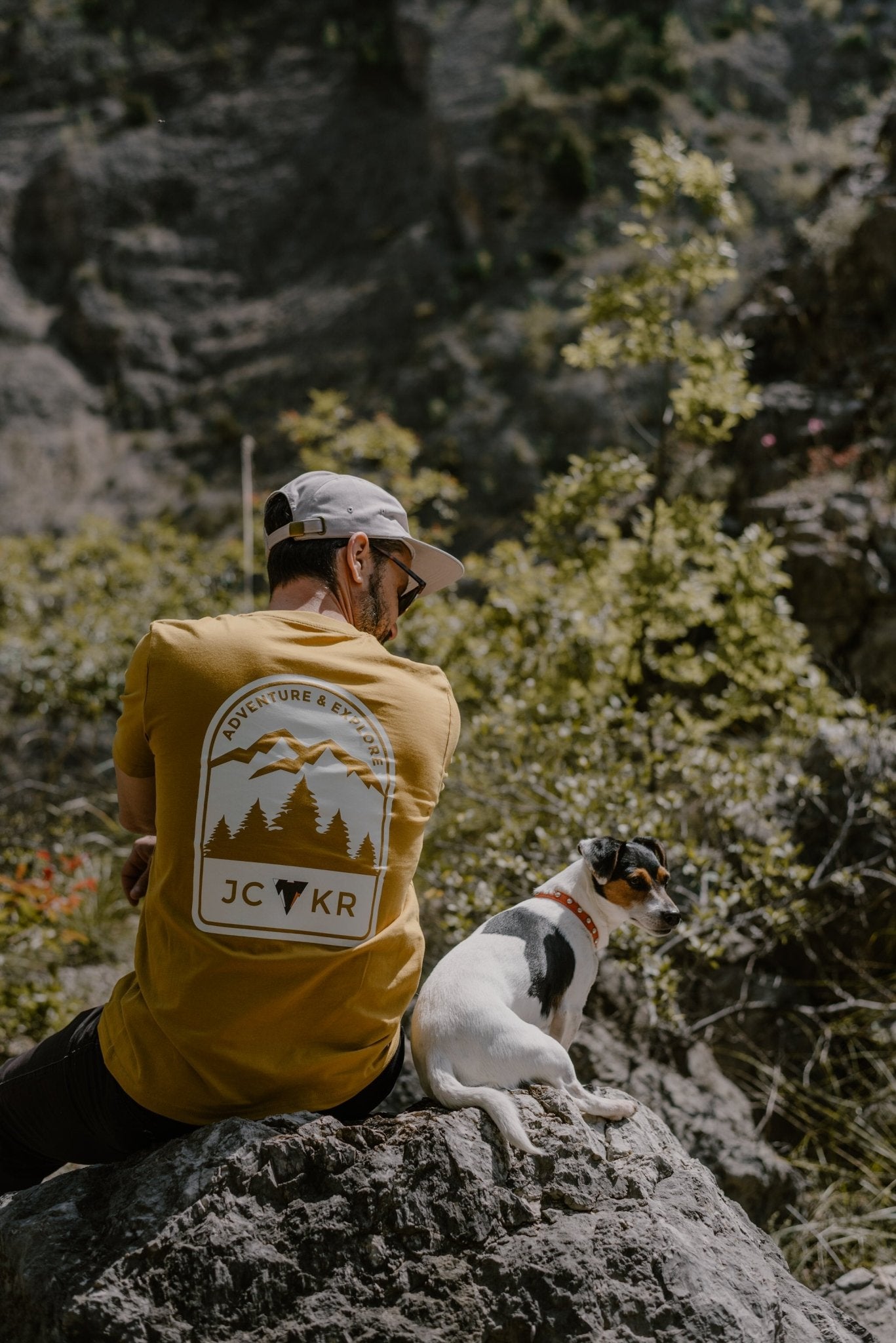 ADVENTURE & EXPLORE • printed t-shirt - variable | JCKR clothing
