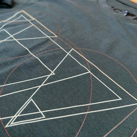 ASSO • Printed Minimalist T-shirt • - variable | JCKR clothing