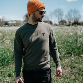 RUSSELL • embroidered crewneck sweatshirt - variable | JCKR clothing