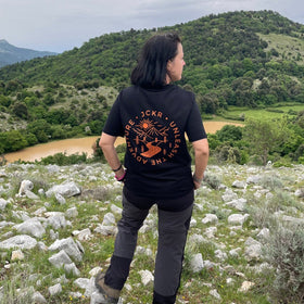UNLEASH THE ADVENTURE • printed crewneck t-shirt - variable | JCKR clothing